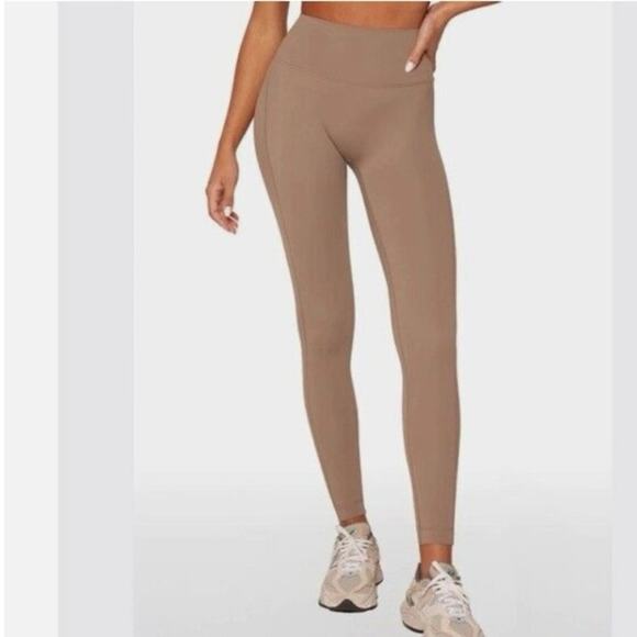 Set Active Blush Pink Leggings Tagged XS / Small - Picture 1 of 5